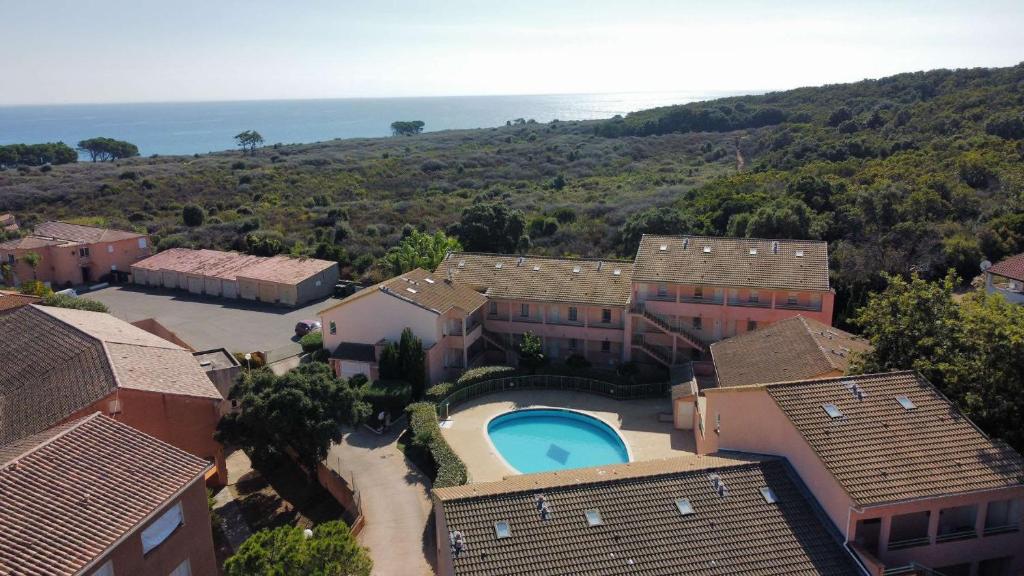 Charmant appartement climatisé proche mer