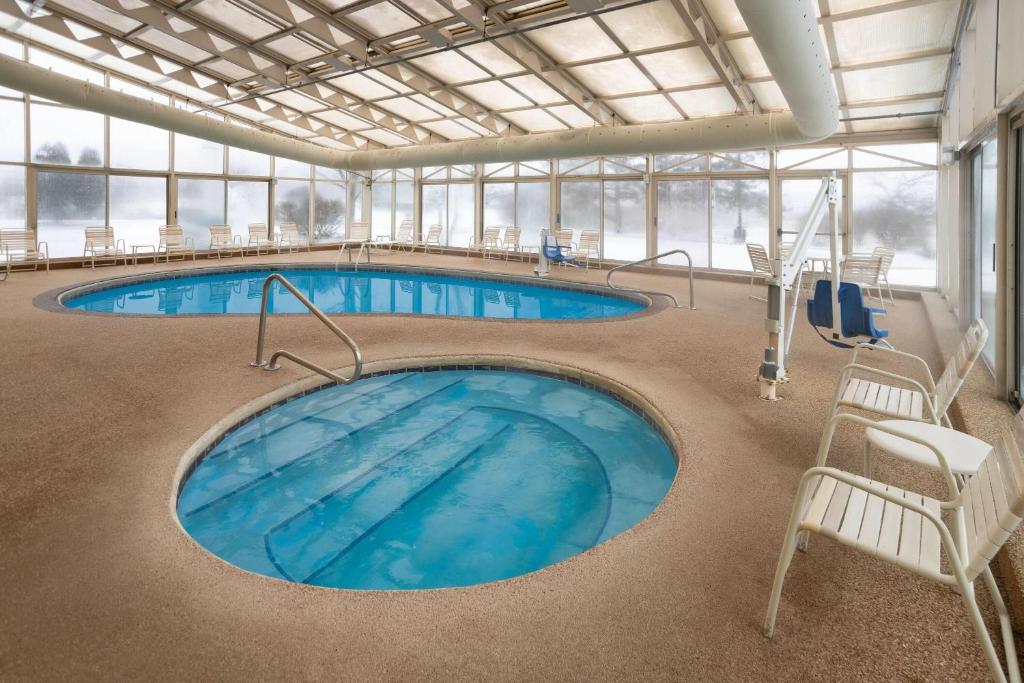 La Quinta by Wyndham Mansfield OH photo