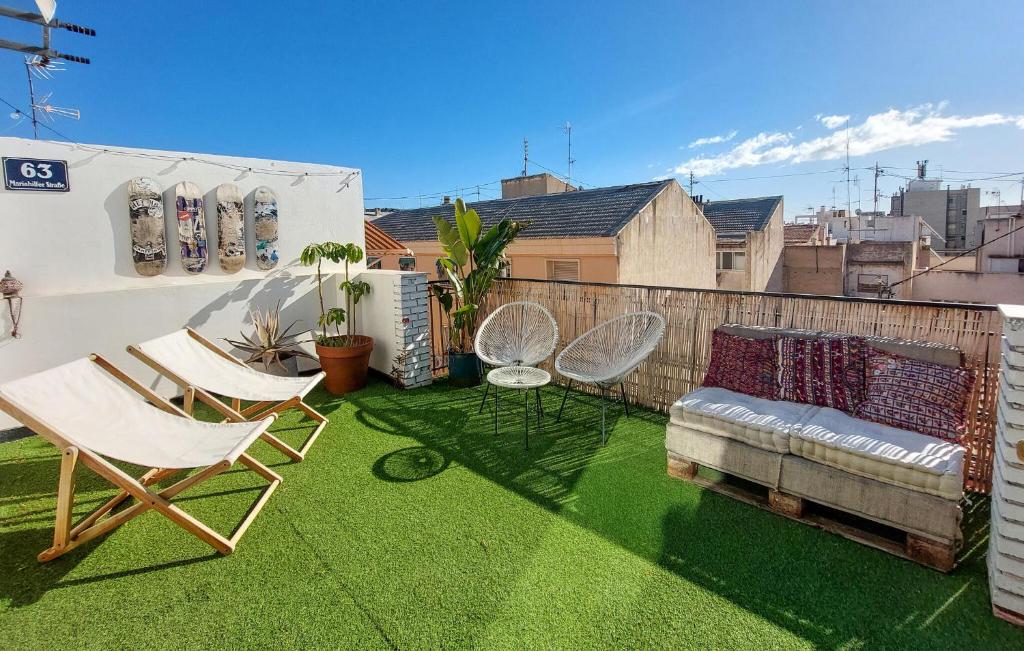 Gorgeous Apartment In Alicante With Wifi