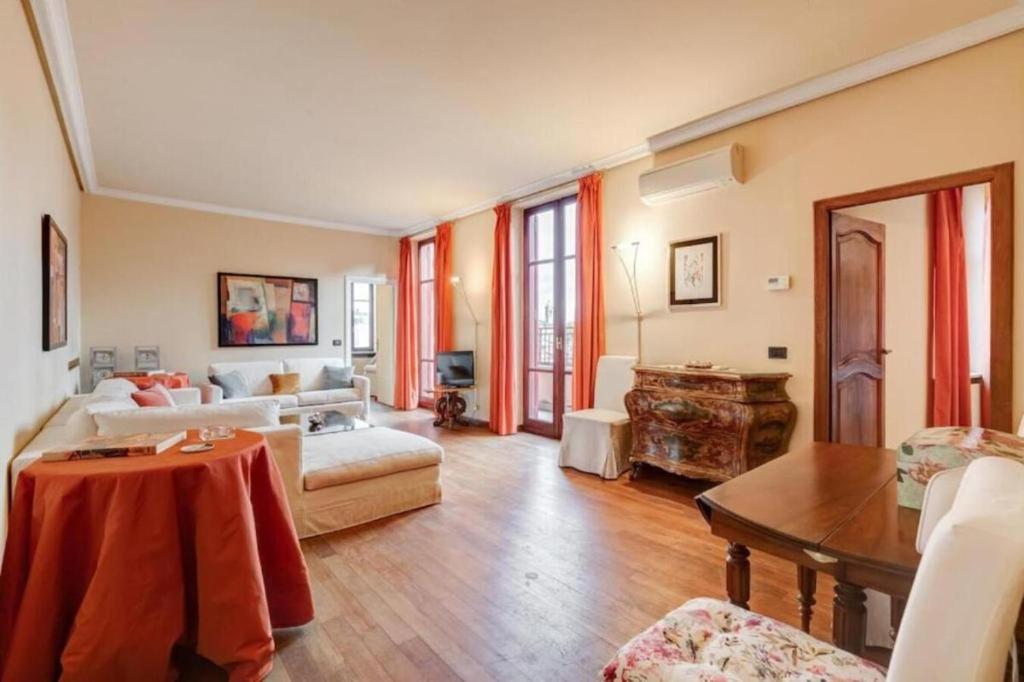 Penthouse close to S Peter Basilica