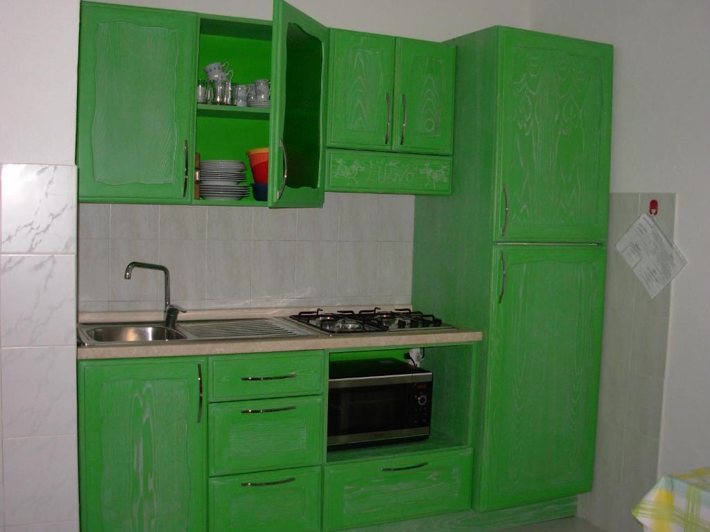Kuchnia lub aneks kuchenny w obiekcie Residence L'Ulivo