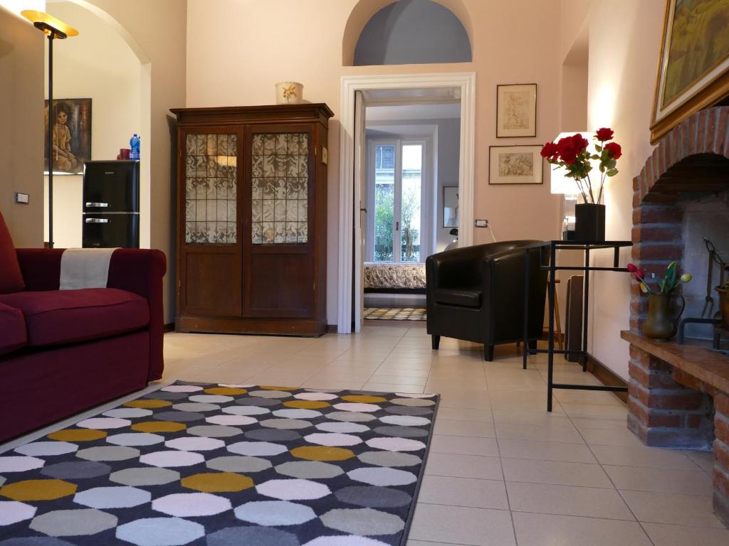 Nonna Nilla, a large and cozy flat in Porta Venezia