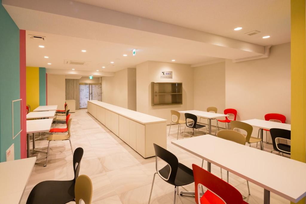 Posezení v ubytování SARASA HOTEL Namba