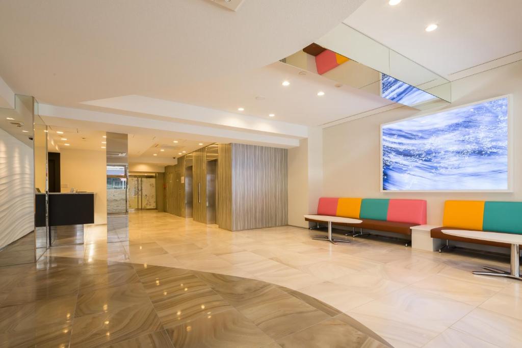 Posezení v ubytování SARASA HOTEL Namba