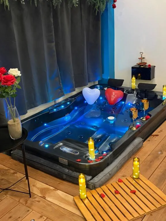 Love 2 avec Jacuzzi