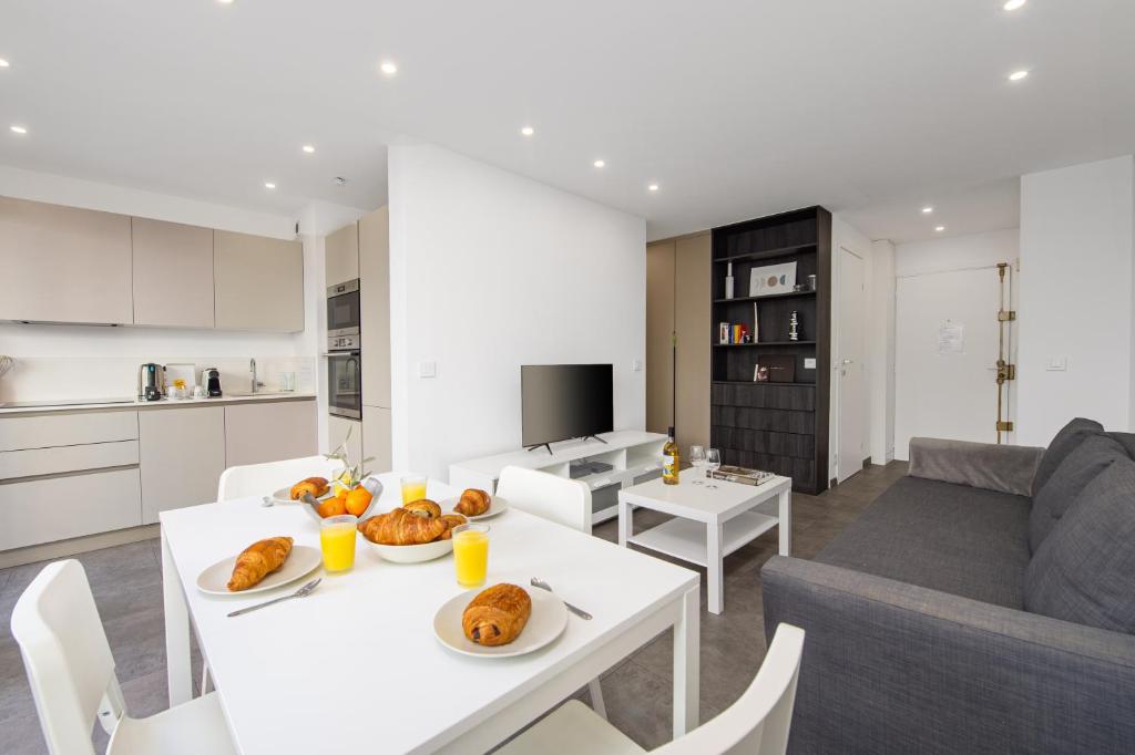 ST PIERRE - Magnifique studio Menton - 100 m des plages - Parking