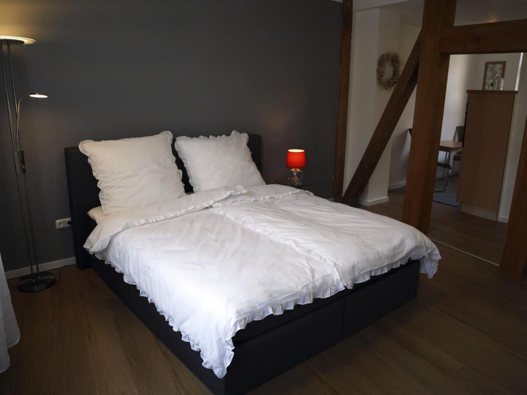 Apartment Wohnung in Hameln mit Garten by Interhome - Housity