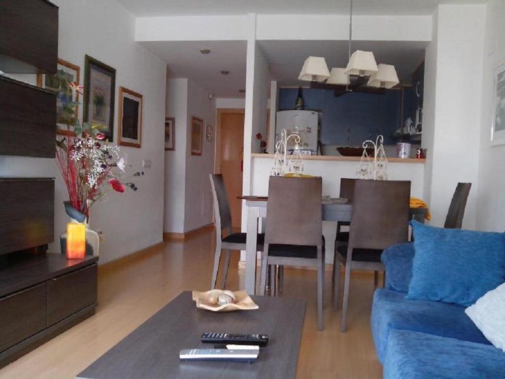 Apartment Wohnung mit privatem Garten am Strand by Interhome