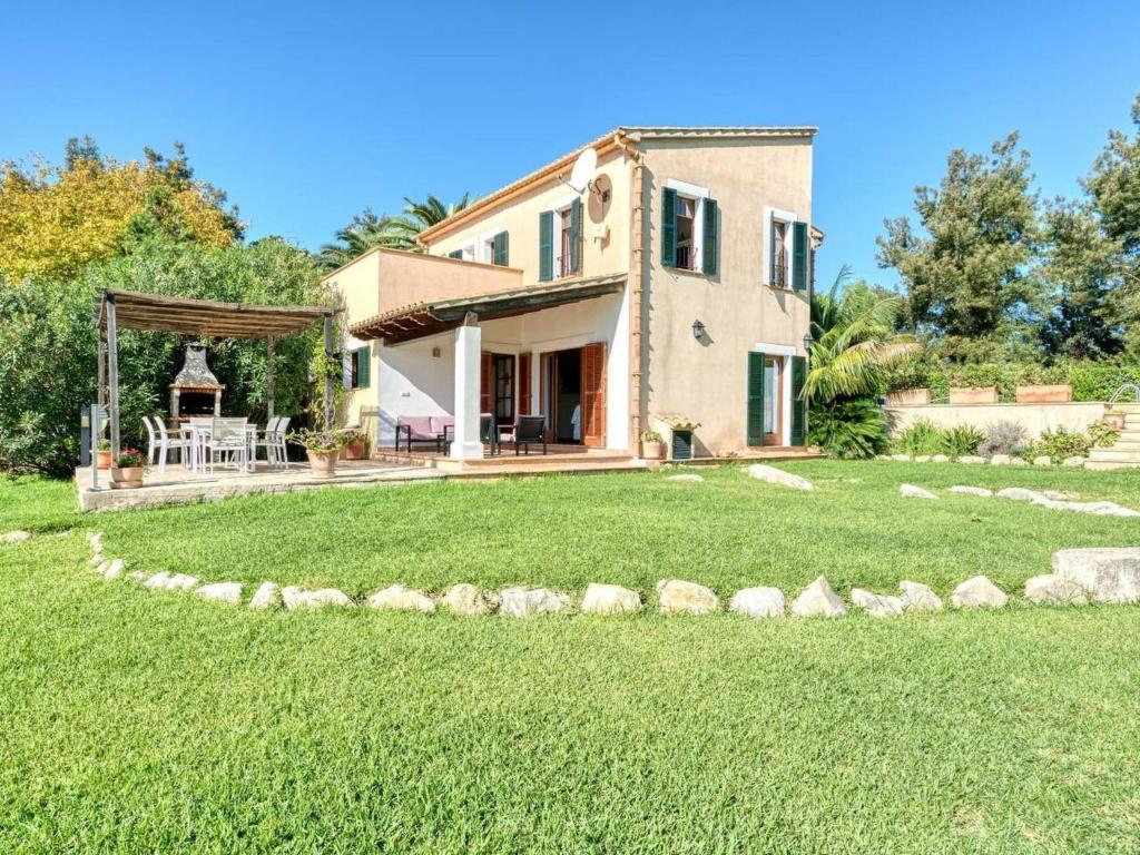 Holiday Home Finca mit Garten- Grill und Terrasse by Interhome