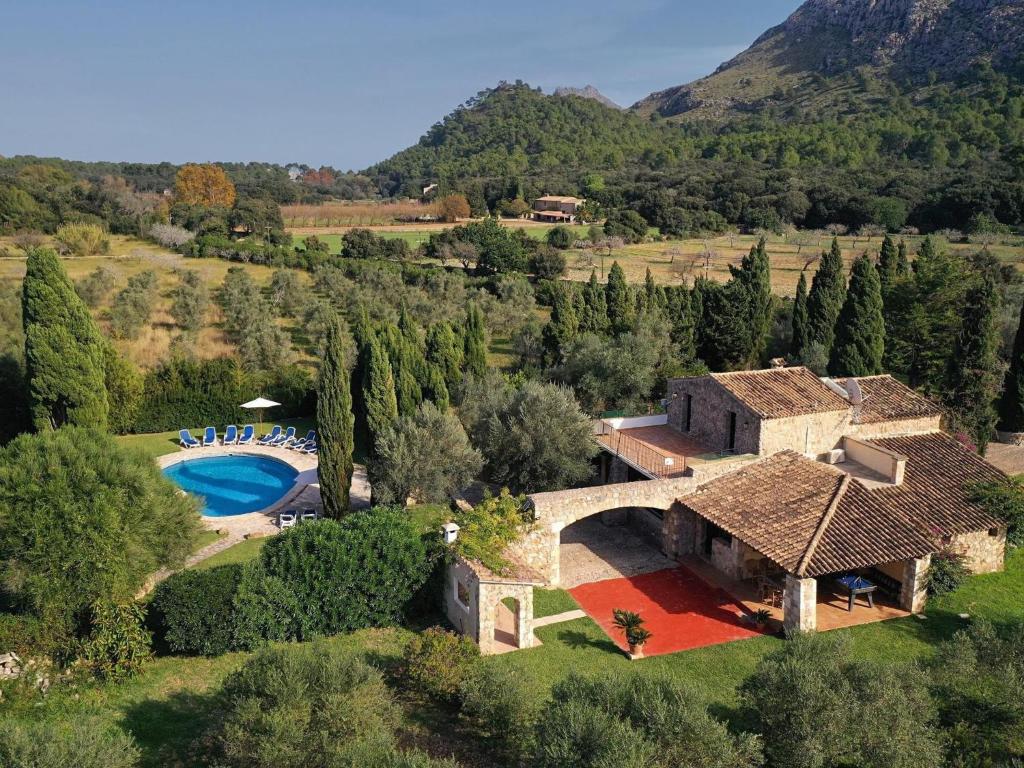 Holiday Home Charmante Villa in der Nähe von Cala San Vicente by Interhome