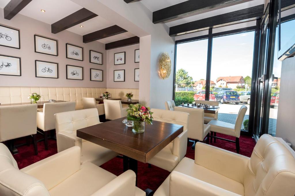 Posezení v ubytování Hotel Tiek Superior