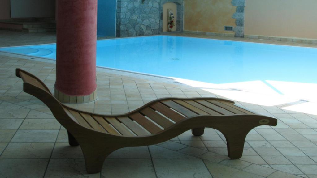 Bassein majutusasutuses Hotel Carrara või selle lähedal