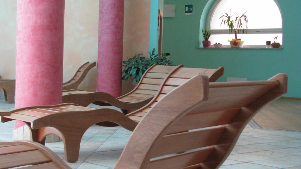 Istumisnurk majutusasutuses Hotel Carrara