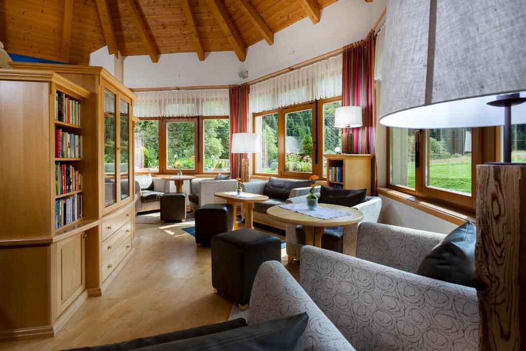 Posezení v ubytování Alpenhotel Badmeister