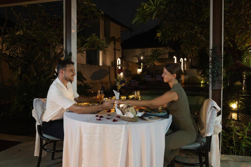 Ecozy Dijiwa Canggu - 3