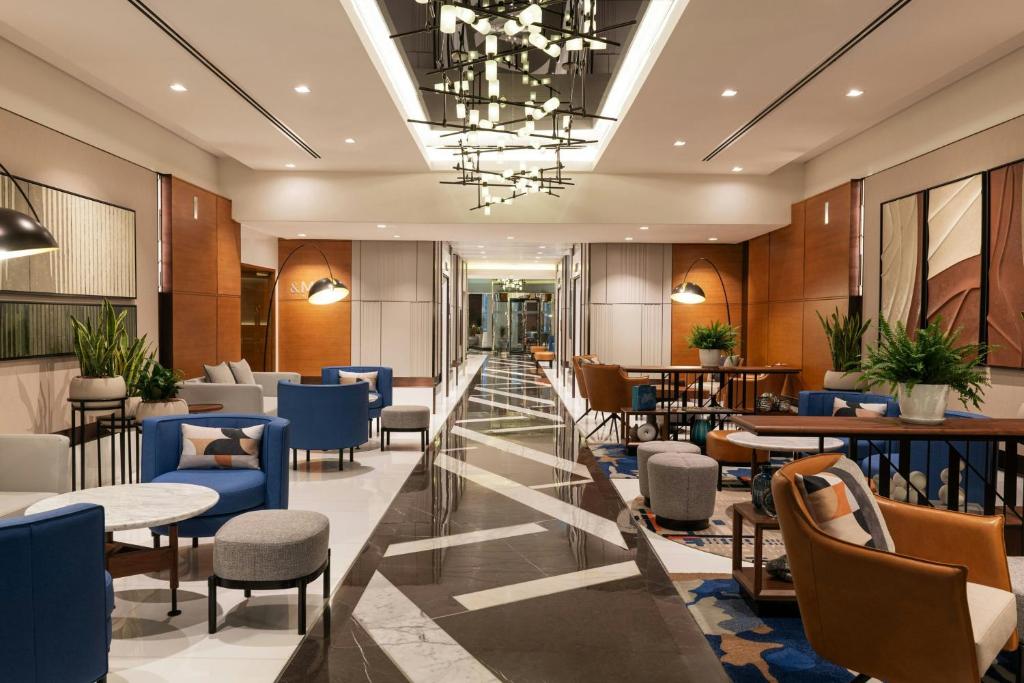 امکانات Sheraton The Walk, Dubai - تصویر ۴