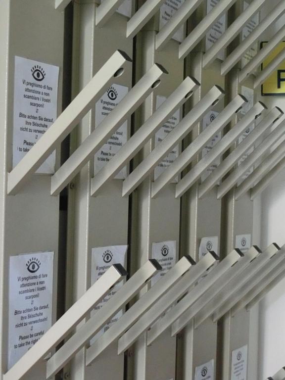 Certifikát, hodnocení, plakát nebo jiný dokument vystavený v ubytování Garni Criss