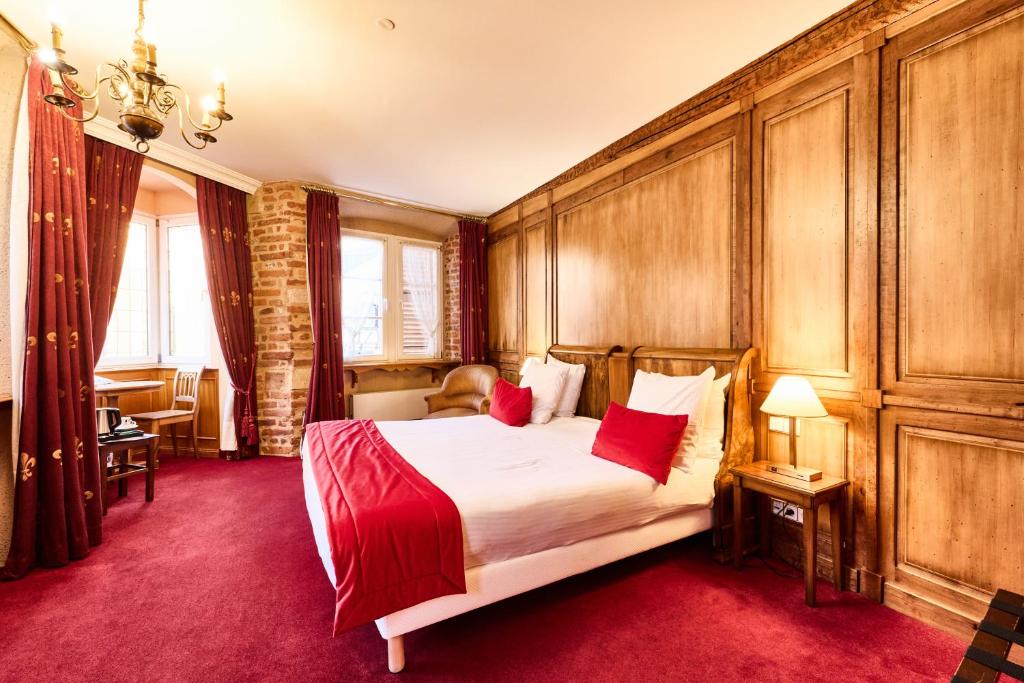 Logis Hotel Saint-Martin - Suite