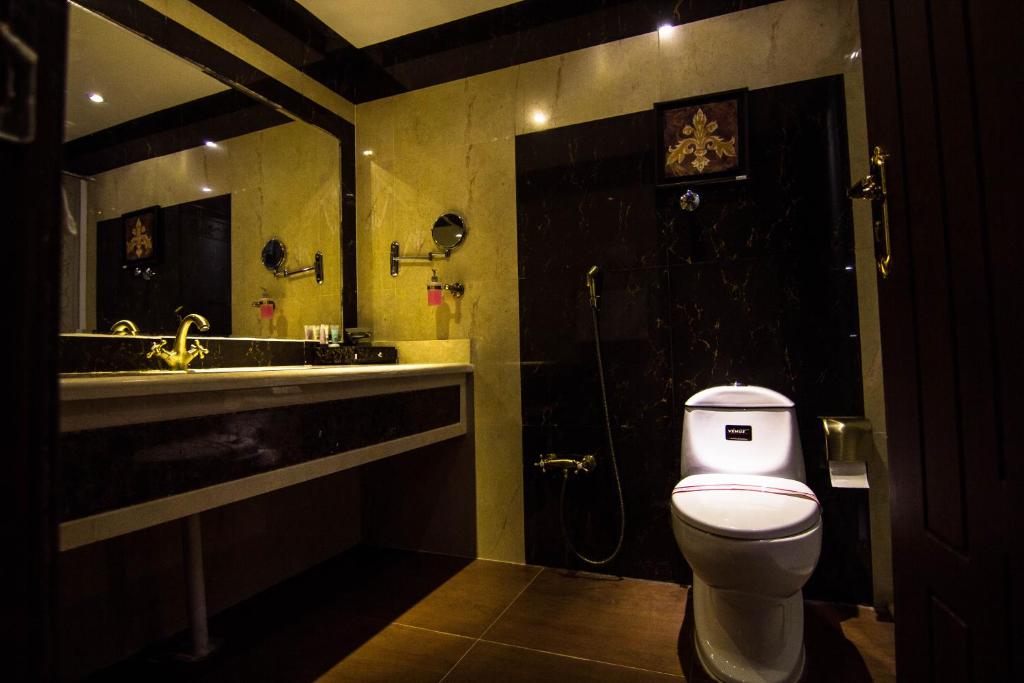 Rest Night Serviced Apartments- AlHamra - Single Room