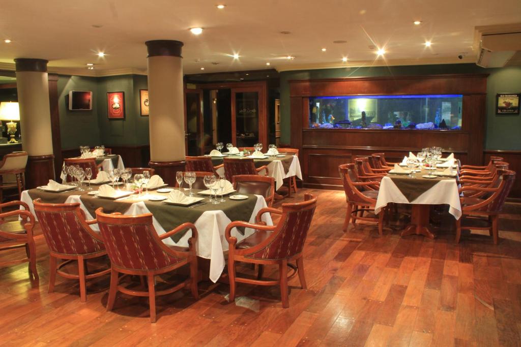 Restaurace v ubytování Premier Hill Suites Hotel