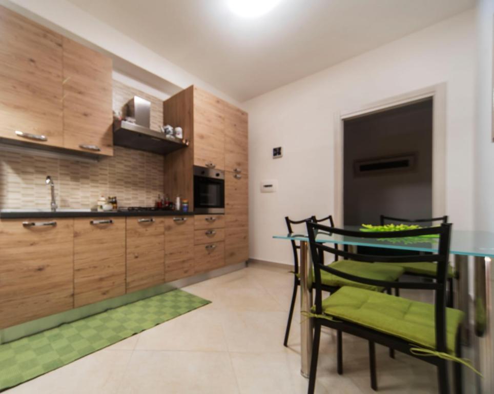 Kuchyň nebo kuchyňský kout v ubytování Casa Vacanza AcquaMarina
