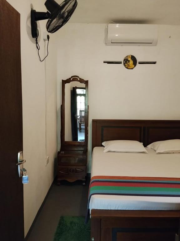 House for rent - Two-Bedroom Apartment
