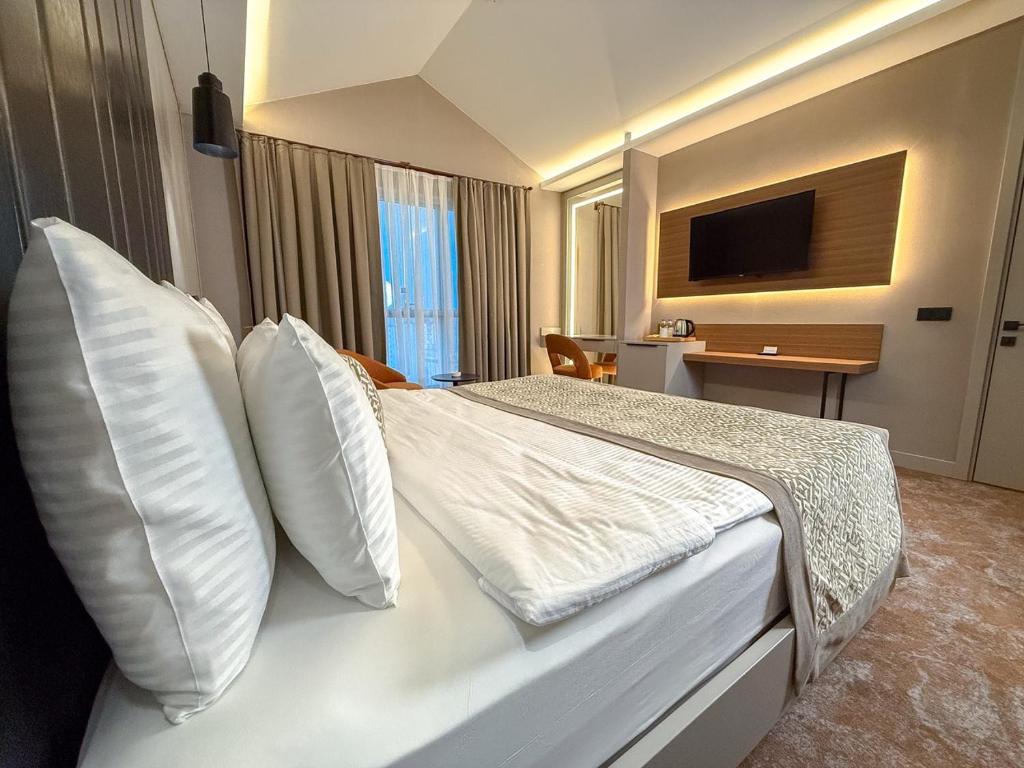 Dedeman Adana - Suite
