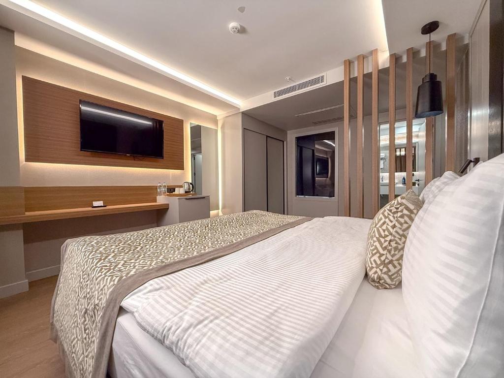Dedeman Adana - King Suite