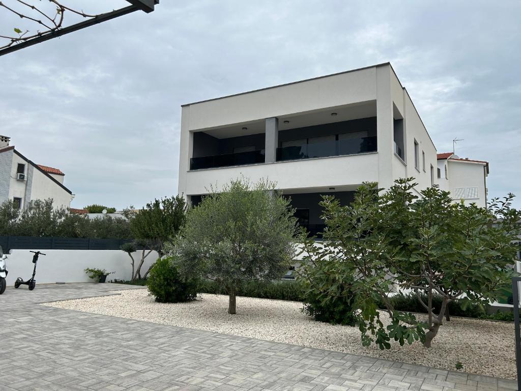 Apartments Jozef
