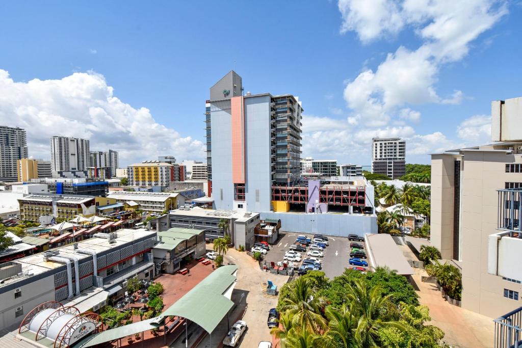 Mantra on The Esplanade - Resim 31