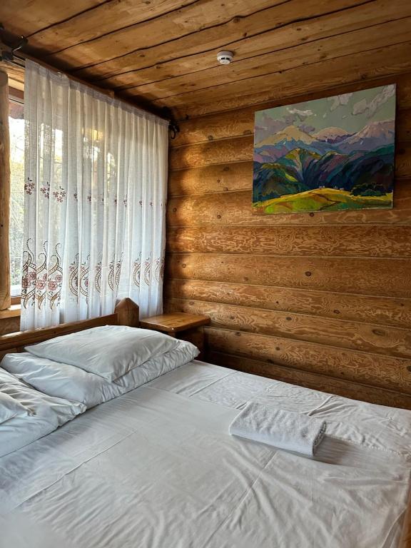 Будинок Художника Шипіт - Driepersoonskamer Met Balkon