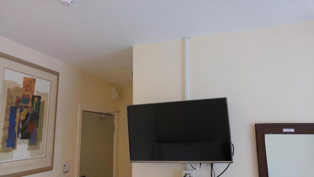 TV a/nebo společenská místnost v ubytování City View Hotel Stratford