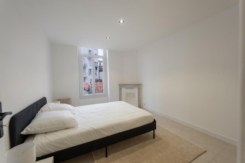 Bright apartment in Nice