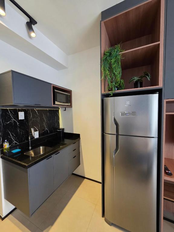 Studio 16th floor air conditioning 100m Allianz with rotating garage