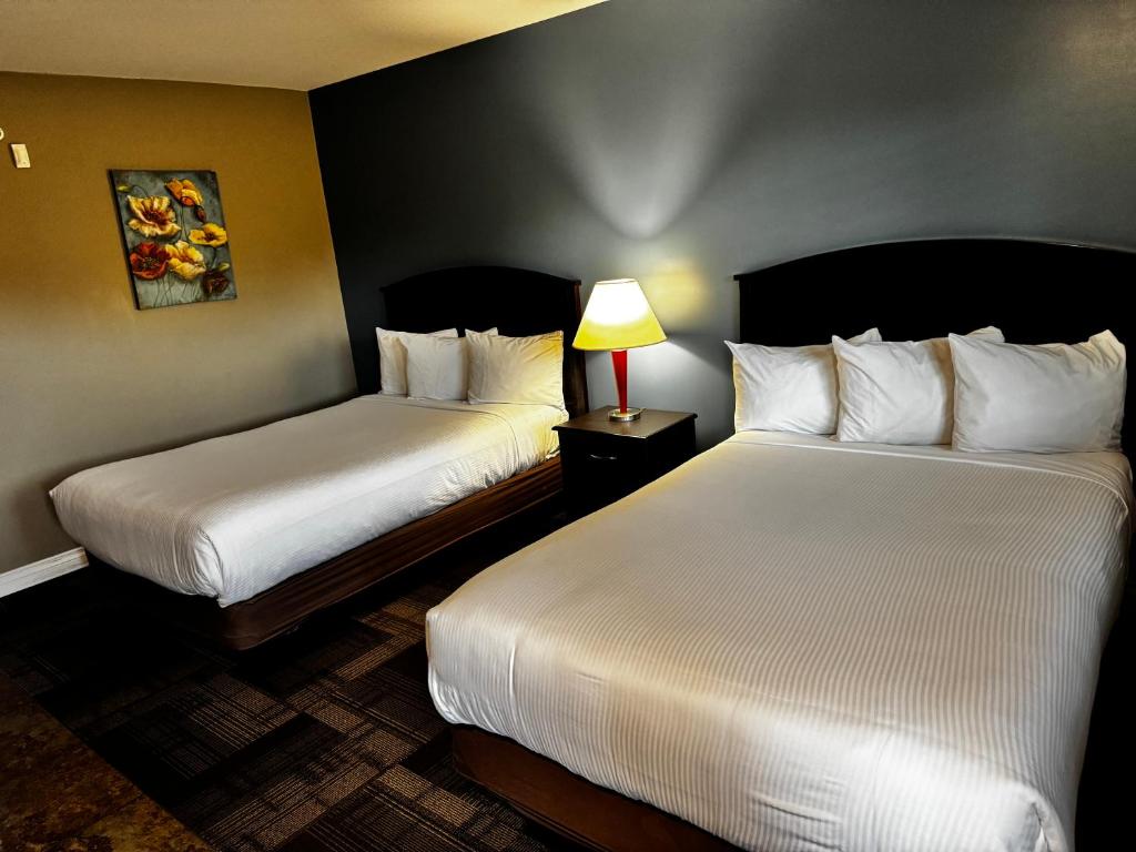 Vedder River Inn - Double Room With Two Double Beds - Non-Smoking