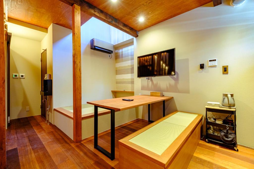 Yolo Asakusa Stay