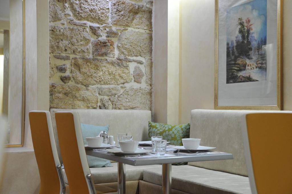 Acropolis Museum Boutique Hotel - Resim 34