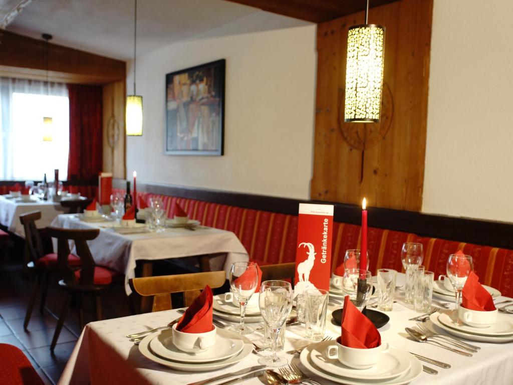 Restaurace v ubytování first mountain Hotel Zillertal