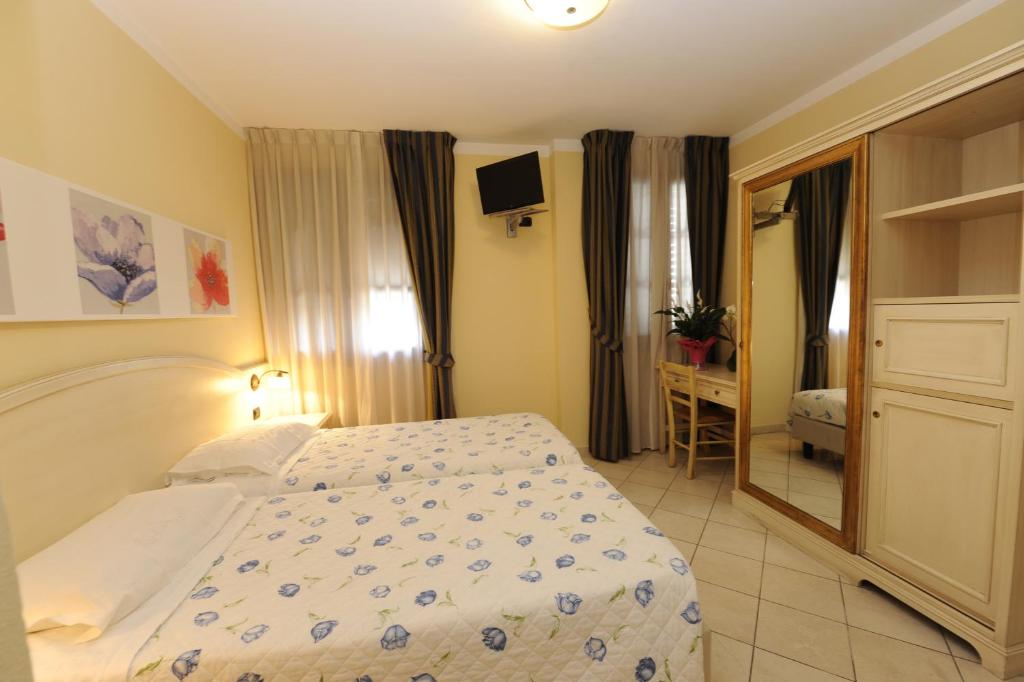 Hotel Sextum - Double Or Twin Room