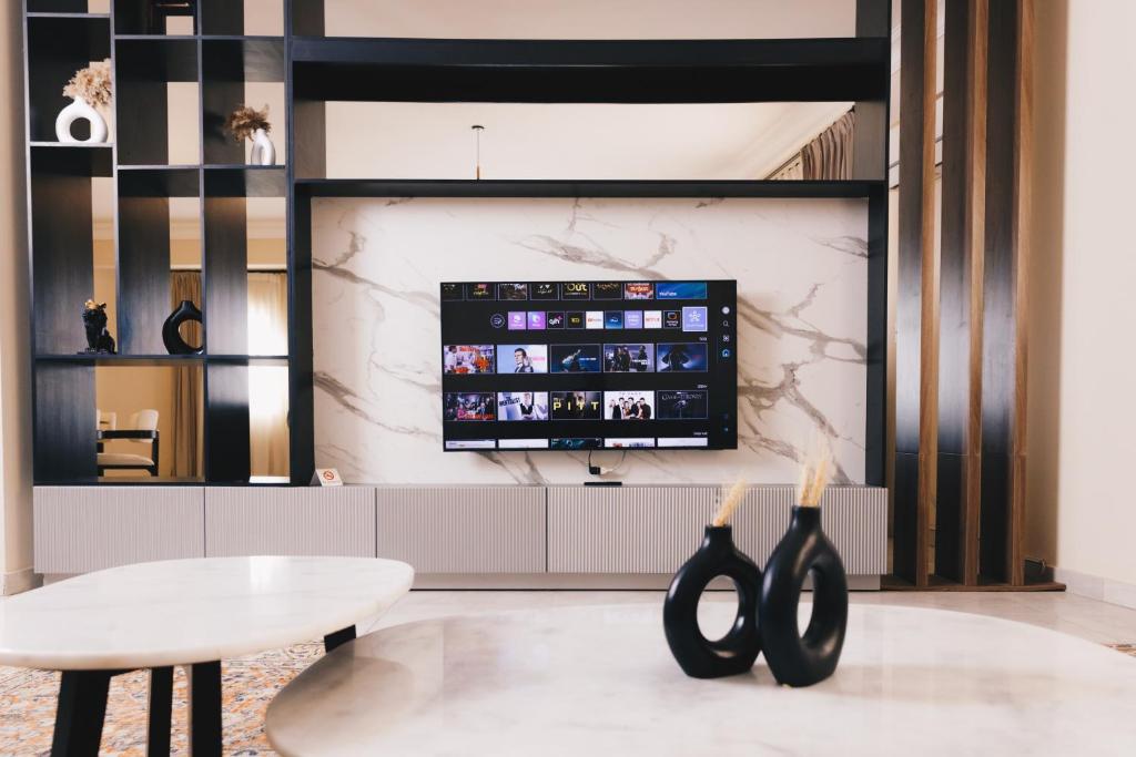 VIDA by Elegant Hospitality - near malls - 12