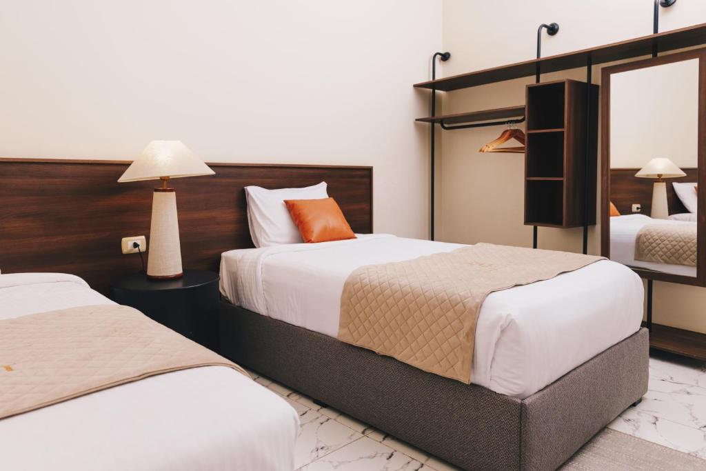 VIDA by Elegant Hospitality - near malls - 6