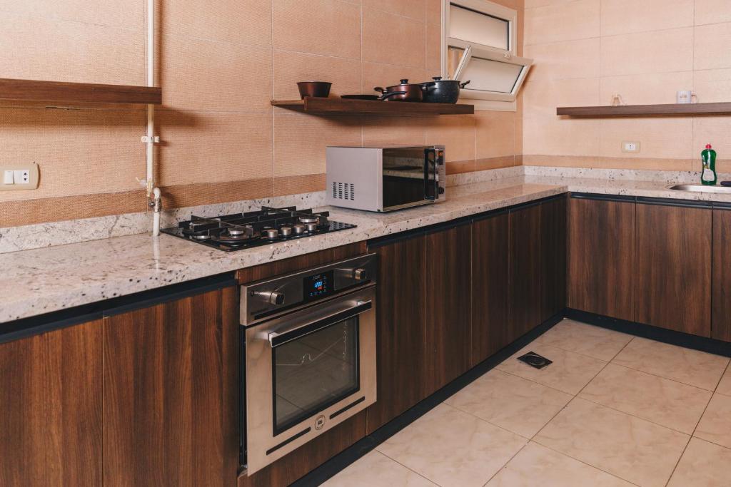 VIDA by Elegant Hospitality - near malls - 13