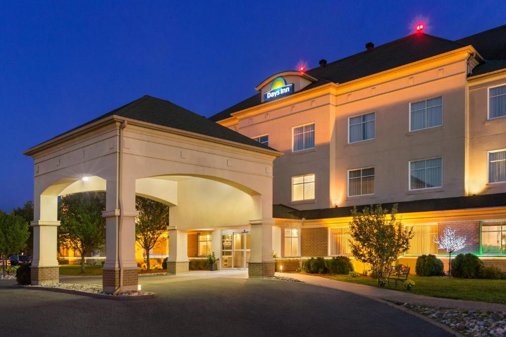 Days Inn by Wyndham Ottawa Airport - Resim 24