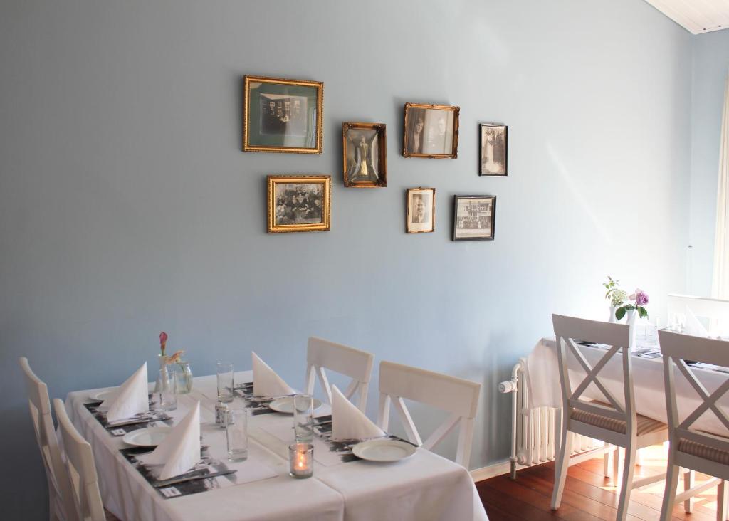 Restaurace v ubytování Hotel Højbysø