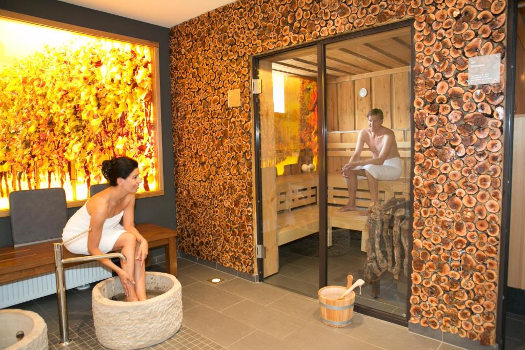 Hosté ubytování AKZENT Hotel Berg's Alte Bauernschänke- Wellness und Wein