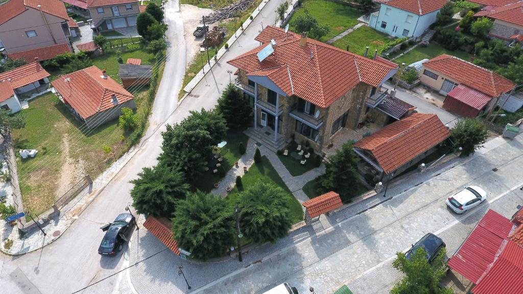 Krystal Hotel - Studio (3 Adults)