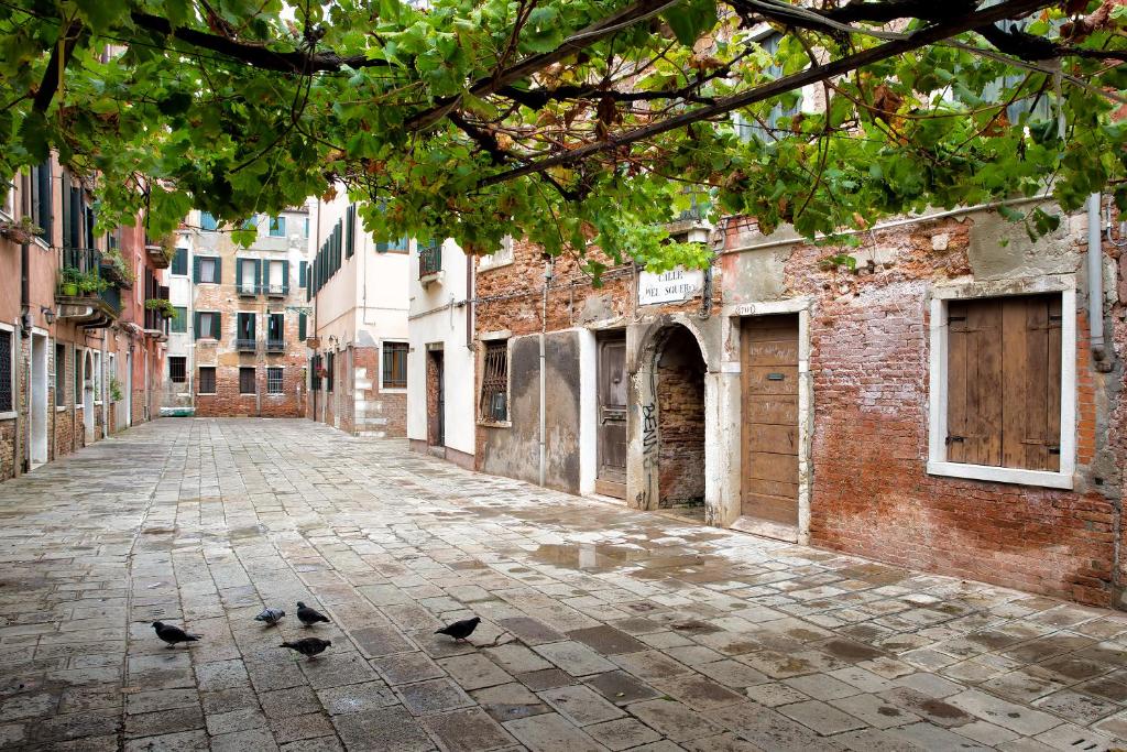 Gallery image of Alla Vite Dorata in Venice
