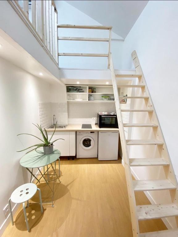 Duplex studio 50 mètres de la plage