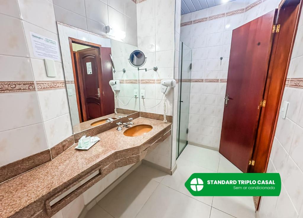 Hotel Nacional Inn Campos do Jordão - Standard Triple Room With Double Bed