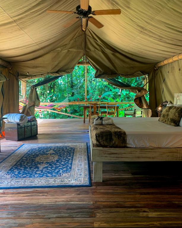 Colina Secreta - Glamping and Villas